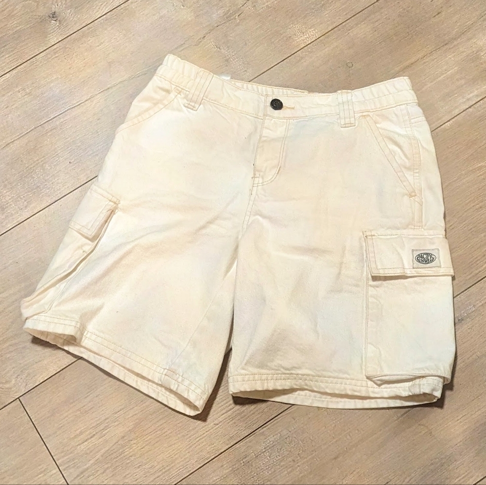PacSun Boy Fit Cargo Shorts (White)